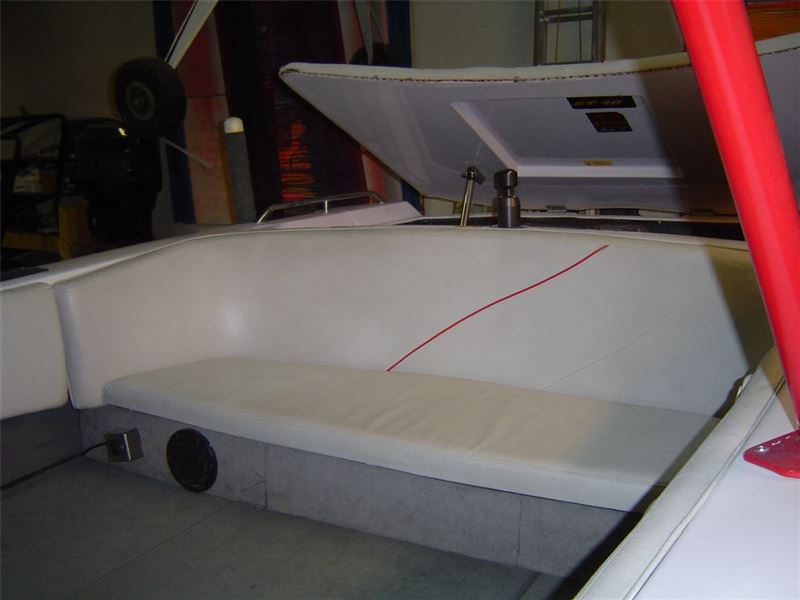 nautique 2001 air 2.jpg